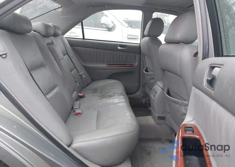 2006 Toyota Camry Xle V6 z USA, uszkodzony, nr VIN 4T1BF30K56U623427